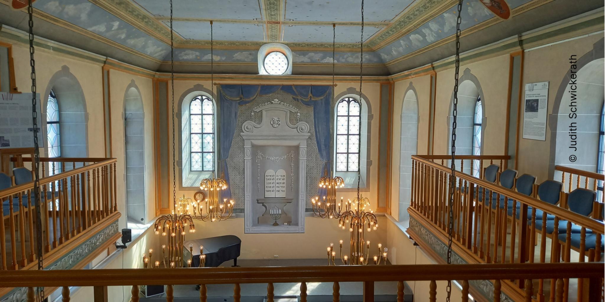 Blick in den Gebetsraum der Synagoge SChweich