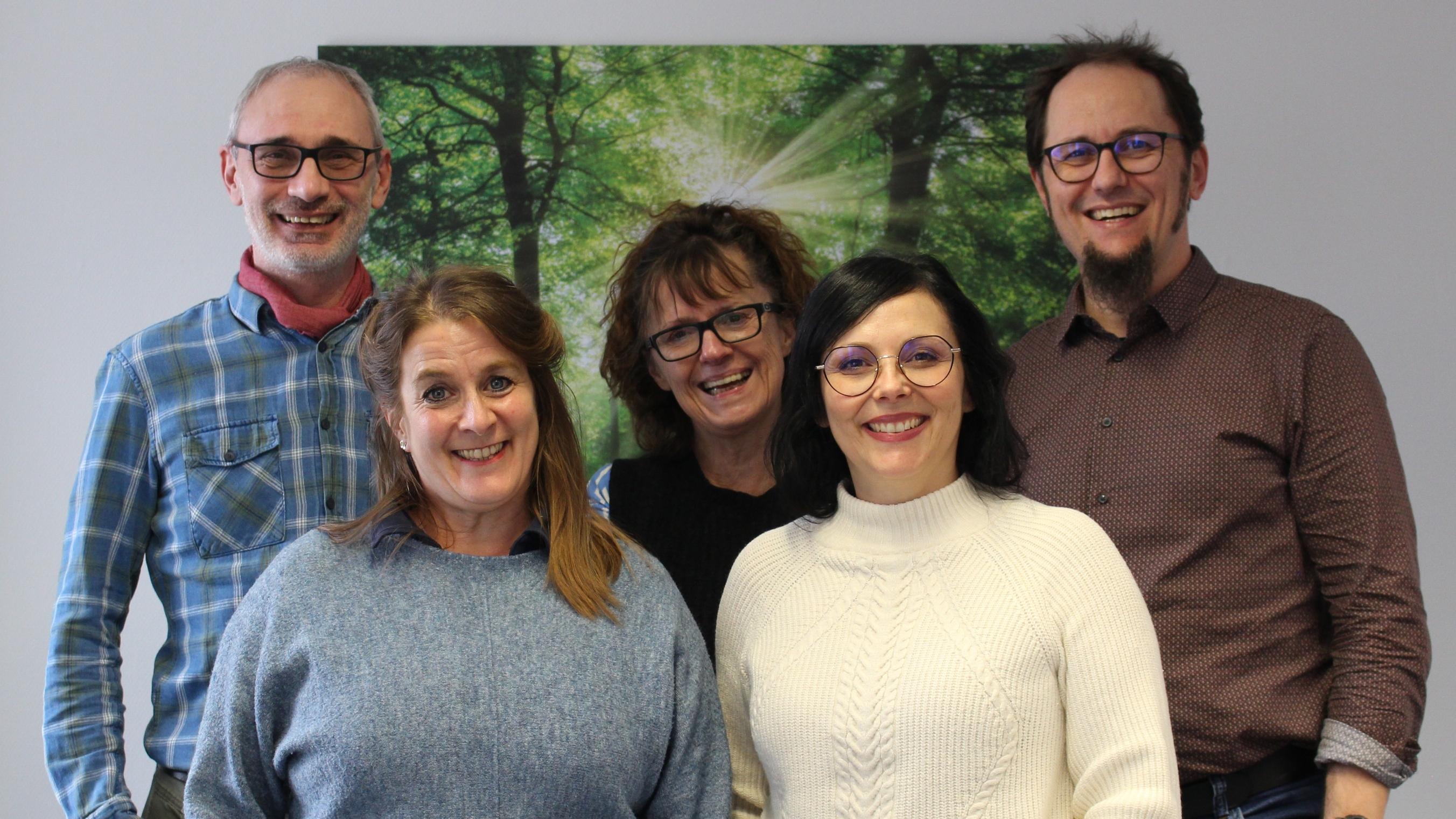 Alexander Penth, Simone Böcher, Martina Grosch, Jacqueline Siegwart und Sascha Niehoff sind das Team der Lebensberatung Lebach.